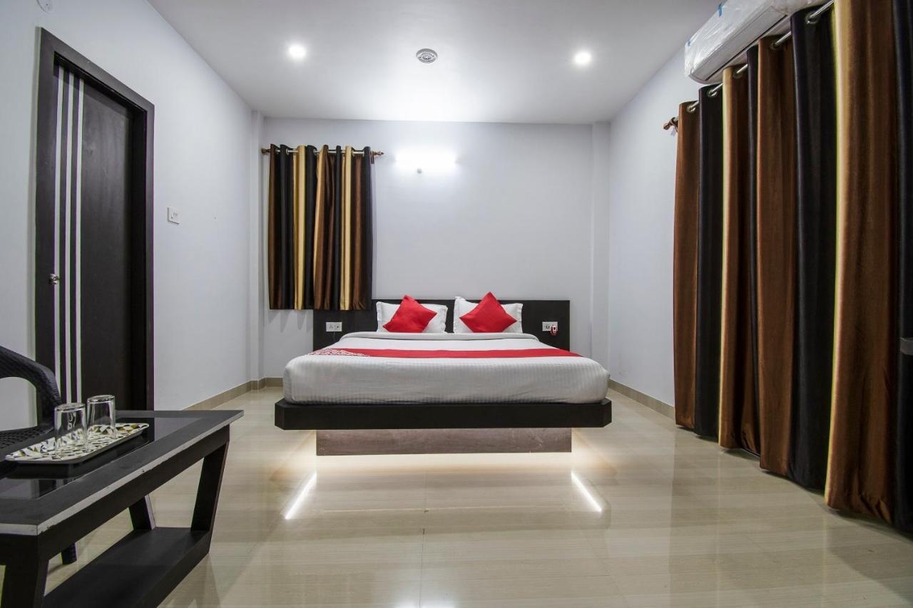 Oyo 26974 Hotel S G International Patna  Exteriör bild