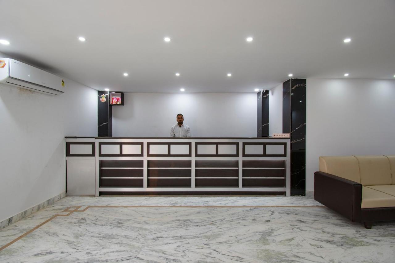 Oyo 26974 Hotel S G International Patna  Exteriör bild