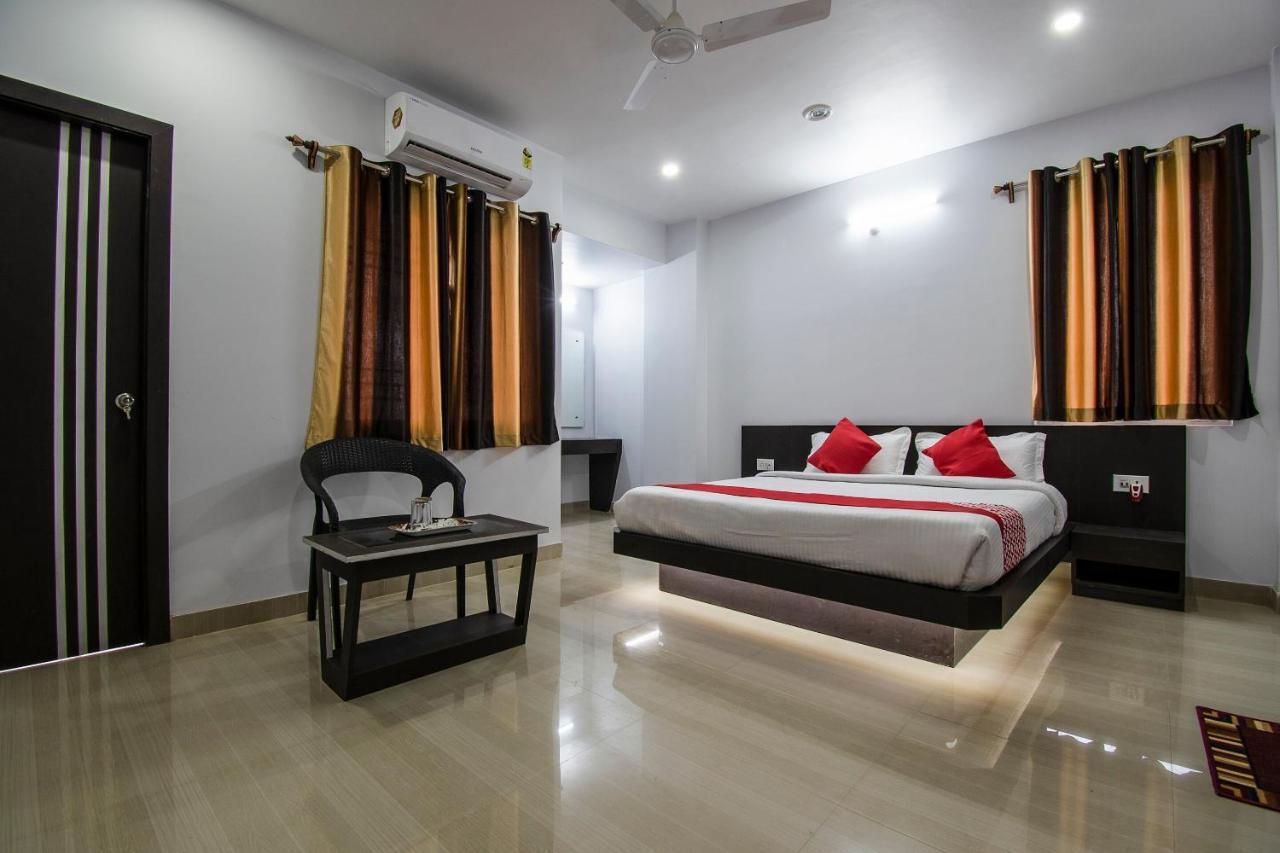Oyo 26974 Hotel S G International Patna  Exteriör bild