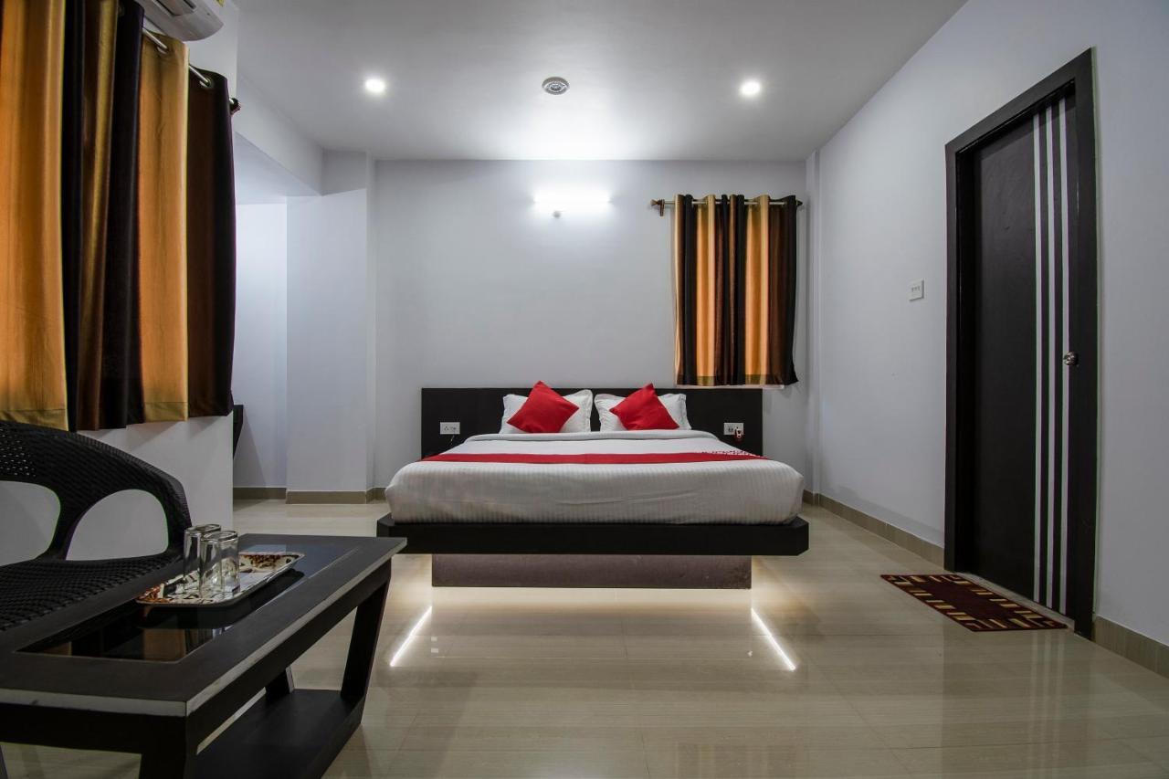Oyo 26974 Hotel S G International Patna  Exteriör bild